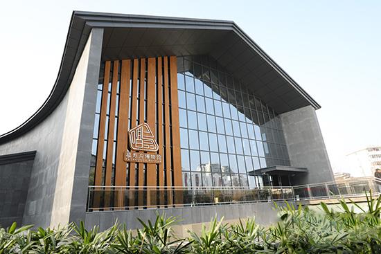 江西省委副書(shū)記、省長(cháng)易煉紅考察福壽溝博物館項目